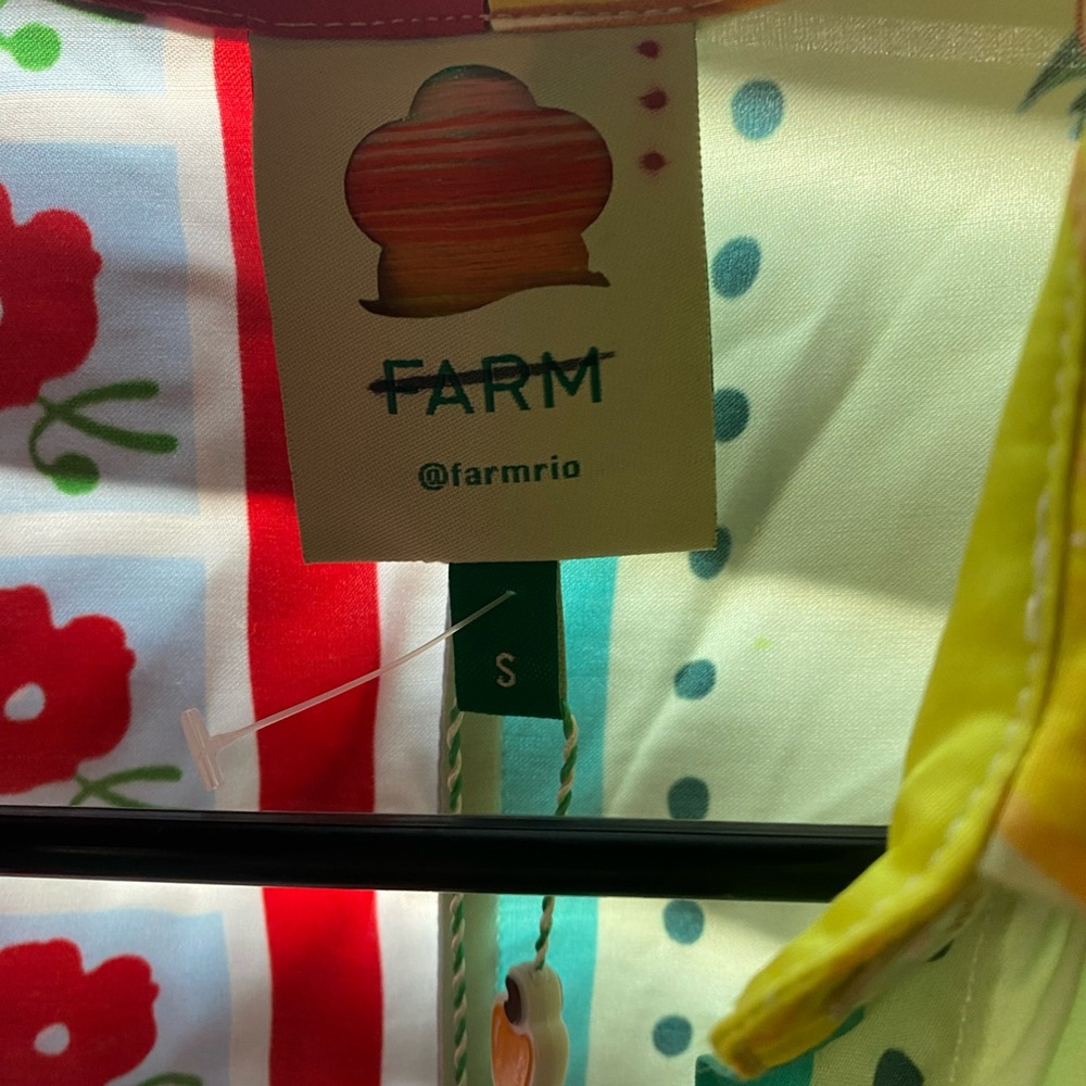 FARM Rio Scarf Print Top - Picture 5 of 5